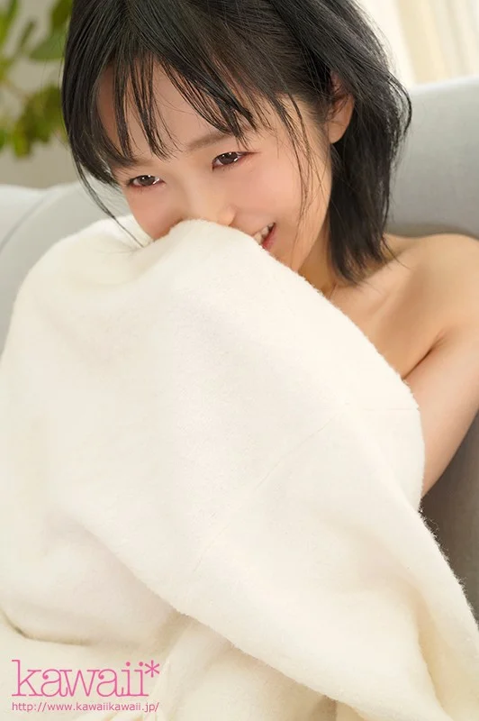 [4K 60FPS]この子、こう見えてドエロです。おとなしいけど性欲強め エッチが好き過ぎる少女