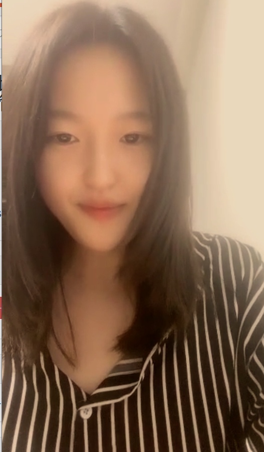 极品大奶美女，【大奶婉婉】，比碗还大的美乳，胸型一等一的好，跟男友无套内射，撸管必备佳品，推荐！550M