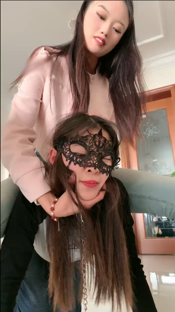 套路直播宸宸寰寰-开发新女奴64分钟 开发新女慕伺候【1V】【677MB百度云】