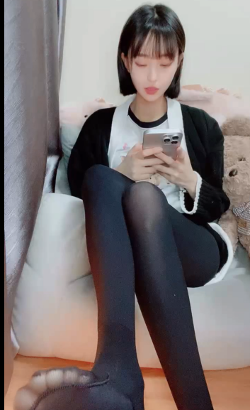 足控-易直播 江酱(1V,144M)