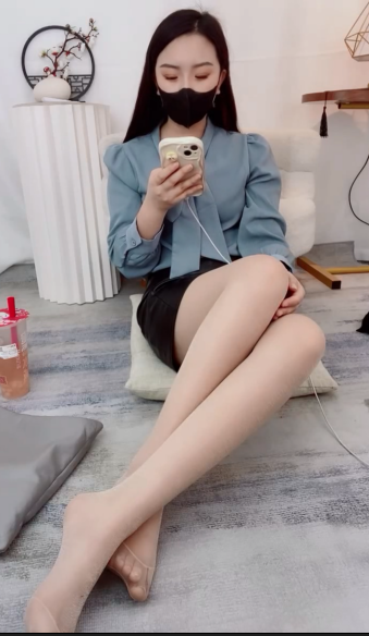 足控-易直播 初妤 2(1V,446M)