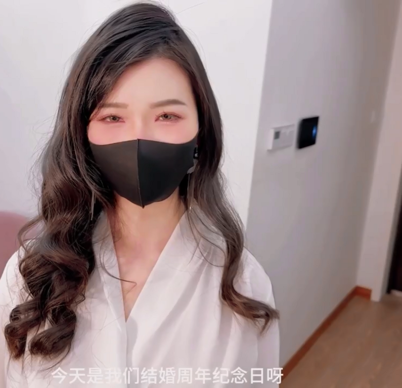 极品御姐-狐不妖-结婚纪念日的激情（1V,405M）