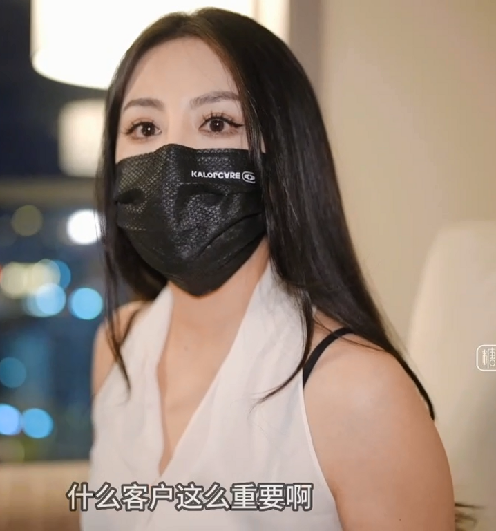 极品御姐-加奈学姐-饥渴女上司的淫荡之夜(1V,840M)
