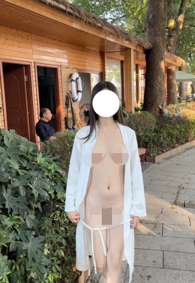 推特露出女神-哪吒爱露出(nezha69690)-视图合集(52P,34V,1.46G)