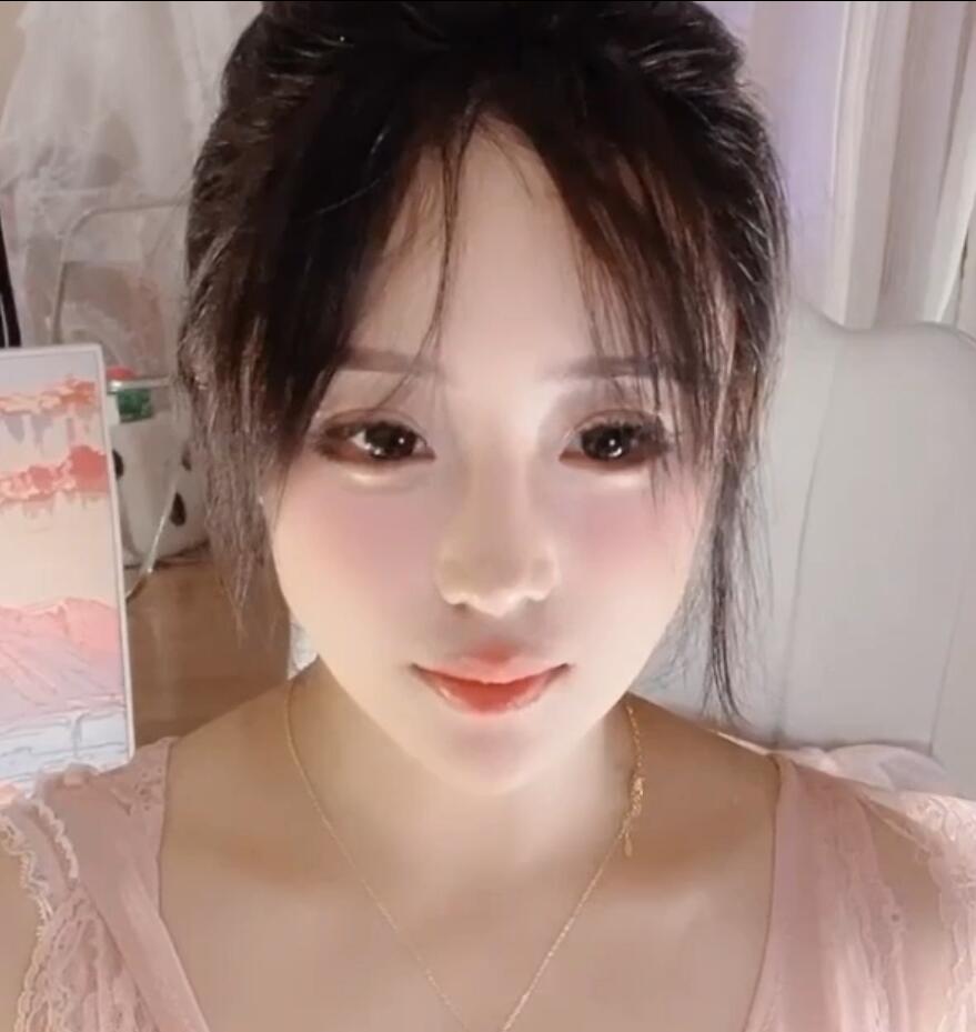 SP站 清纯女主播口爆跳弹1月22号录播 【1v700m】