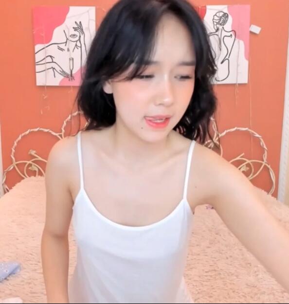 SP站主播JENNIE LINN 录播，如此乖俏的脸庞-1V610m
