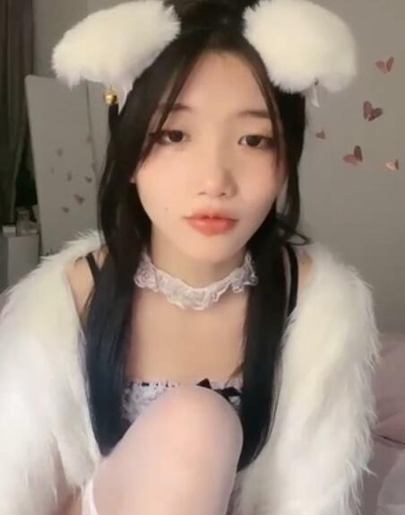 极品尤物新人美后续，一脸呆萌-1v389m
