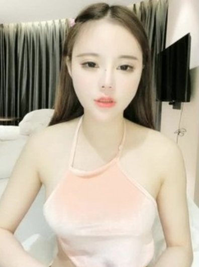 超级可爱性感S极身材的小美女 挺坚的美乳 骚得入骨833M