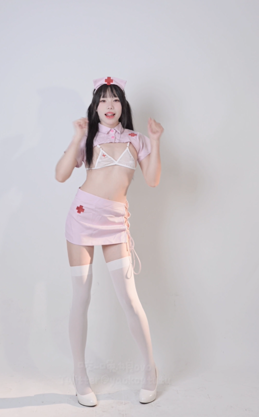 咬一口兔娘 - NO.138 1300里程碑奖励 - 只是长胖 【1V363M】