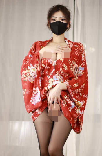 福利姬-苏浅浅-新春和服(7P,2V,288M)