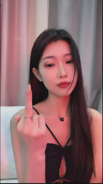 套路直播未知美女-红绿灯盯射寸止高能【1V】【791MB百度云】