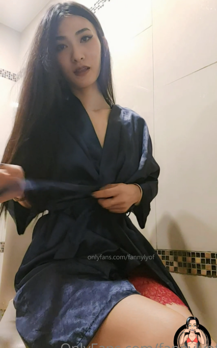 极品御姐-fannylyof(李月如)-of 红色情趣(1V,630M)
