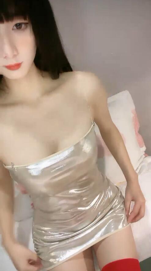 沐茜  仙女下凡 娇嫩酮体 道具插逼-1V1.1G