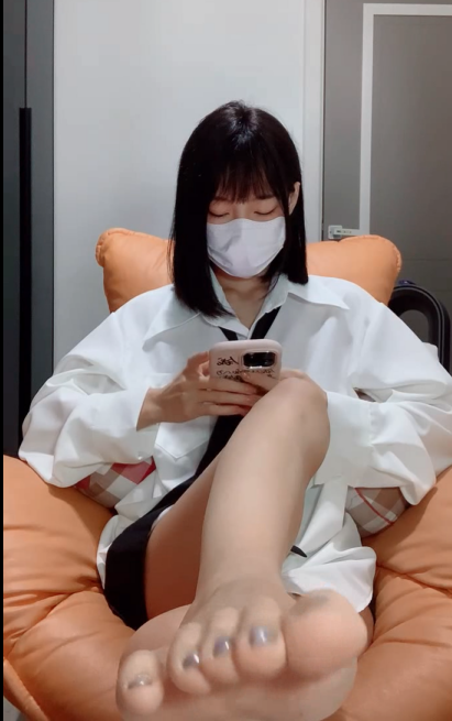 足控-易直播 电子女友 3(1V,583M)