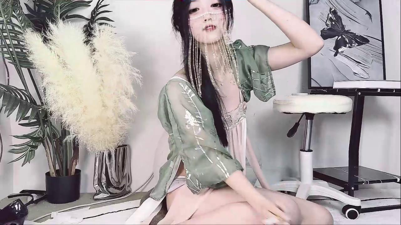 Stripchat【Qiu_Kiyomi】20240112【1V517MB】