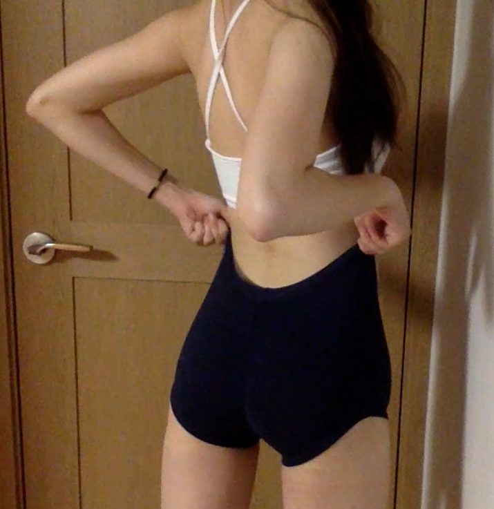 极品身材粉嫩萝莉-alwaysgenie绝版合集【16V/6P 0.5G】【百度云】