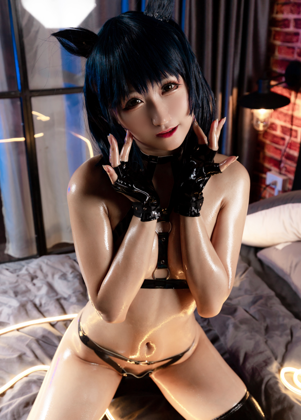 Kuuko W-迦希