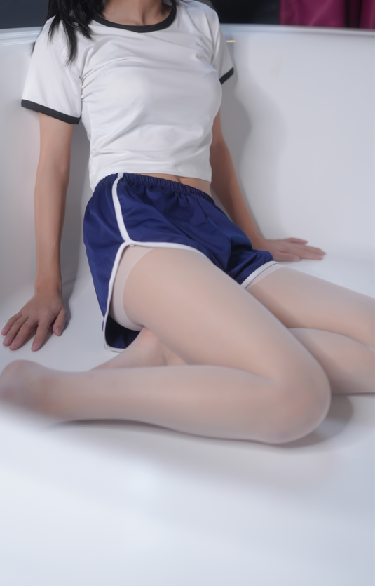 紧急企划 – 小婕 体操服 【85P1V412M】