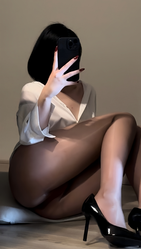 保守的二舅妈 - 性感粉色桃心 【15P13M】