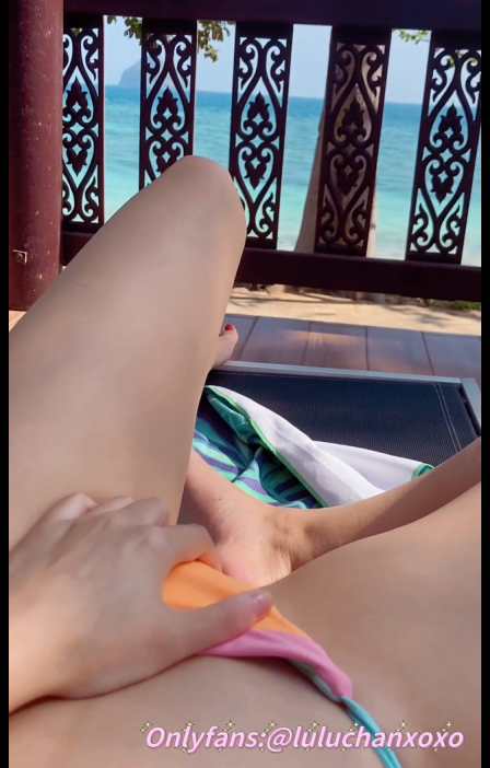 极品身材-luluchanxoxo-公共沙滩比基尼露出自慰(1V,121M)