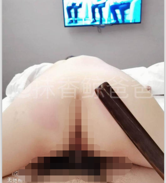 推特女奴调教大神-抹香鲸爸爸-各种极限sm调教视图(226P,103V,920M)