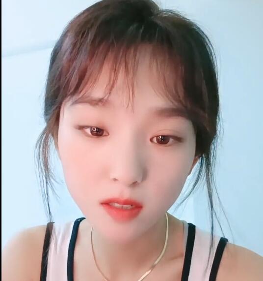 杨洋小妹妹 清秀小仙女入黄播-1v883m