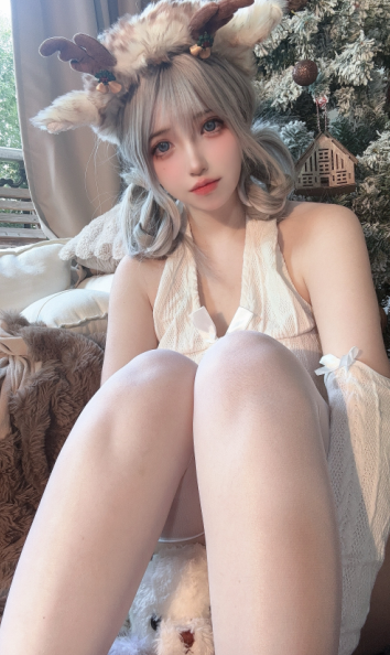 cos-疯猫ss-圣诞特典&白色毛衣(98P,1V,273M)