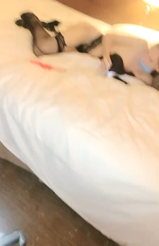 中国老哥暴c老外名媛-1v607m