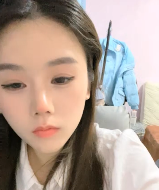 【想你学妹】清纯校花~美到掉渣~-1v386m