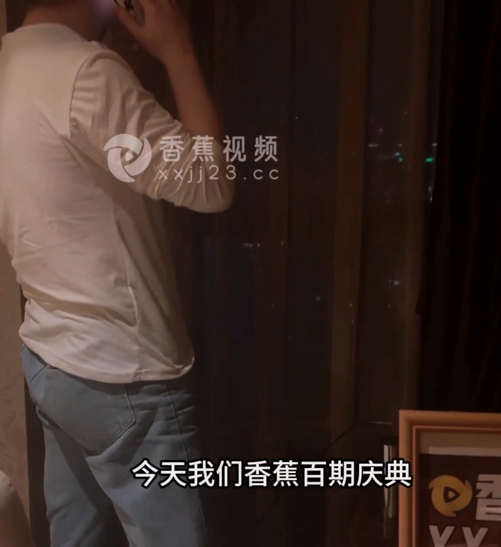 香蕉秀百期盛典-女优4P大战(1V,902M)