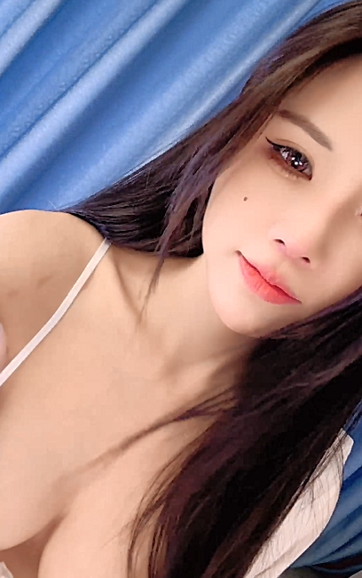 重磅！绝色尤物 美的无懈可击~【蕾娅】终于露了 裸身摇摆~