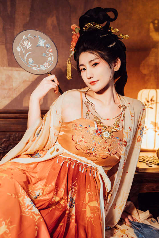 星澜是澜澜叫澜妹呀 - 宫廷春欲晚【90P1V144M】