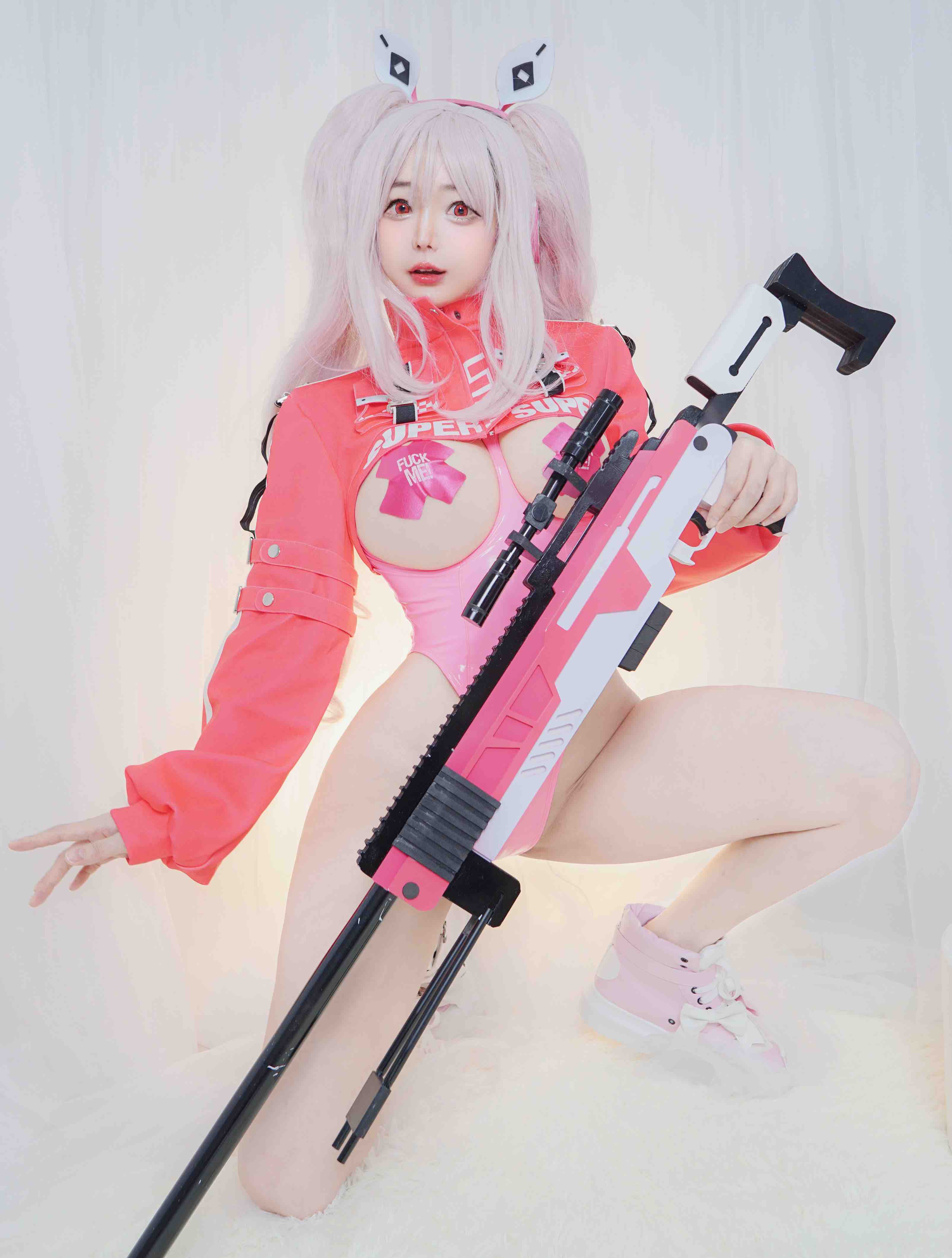 NekoChan - Nude Alice nikke cosplay [28P／73MB]