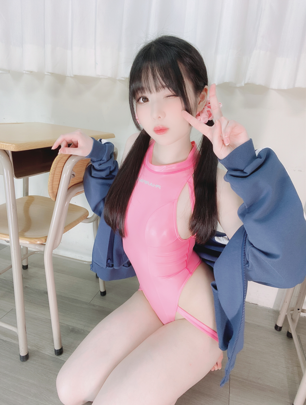 霜月shimo - Pink Swimsuit 粉色泳装 【21P100M】