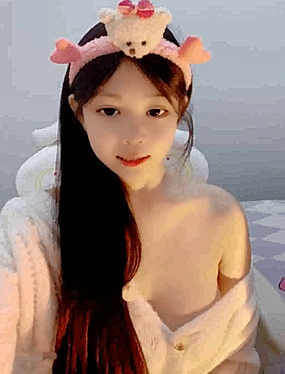我靠，爱死了【小米】好嫩啊，雪白纯大胸，无毛一线肥美逼 ，小仙女再配上这么美的大奶子，绝了