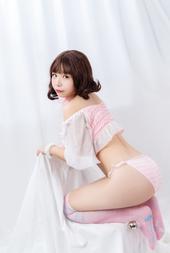 无颜小天使 - 开胸内衣私房 【17P86M】