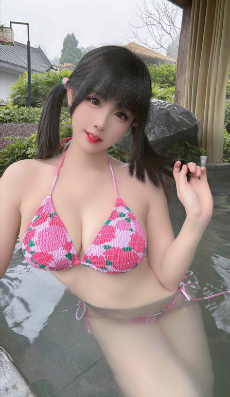 miko酱ww - NO.041 冬日温泉2 【24P595M】