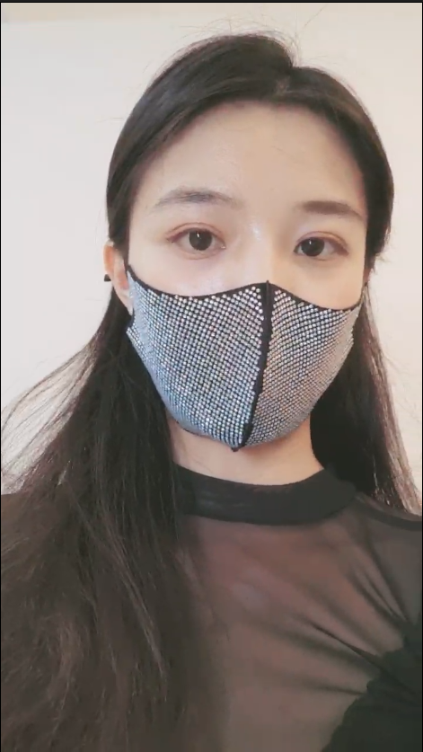 套路直播宇宙大美璐-裸足黑丝高跟凉鞋榨射【1V】【880MB百度云】