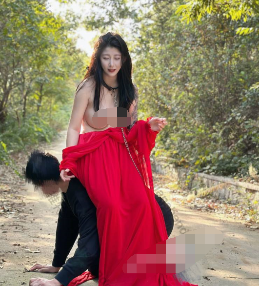 推特极品健身母狗-健身婊-各种啪啪调教视图(365P,18V,534M)
