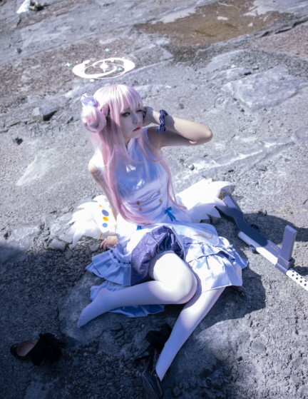 cos-G44不会受伤-未花 (21P,152M)