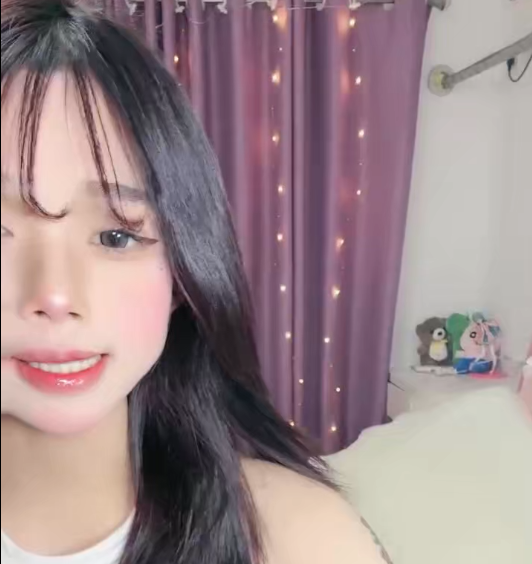 纯情的皮皮 巨乳嫩妹-1V469M