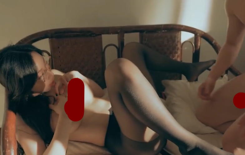 夏晴子妖女榨汁秦老师的秘密-1V382M