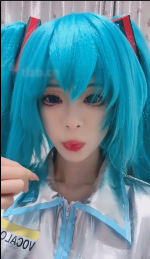 套路直播奶味小仙女-初音未来皮鞋裸足羞辱真人调教【1V】【794MB百度云】
