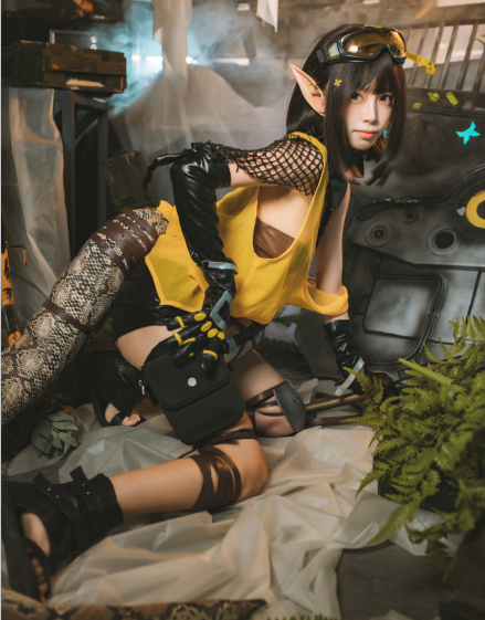 cos-三無人型-森蚺精一+吾妻旗袍（42P,445M）