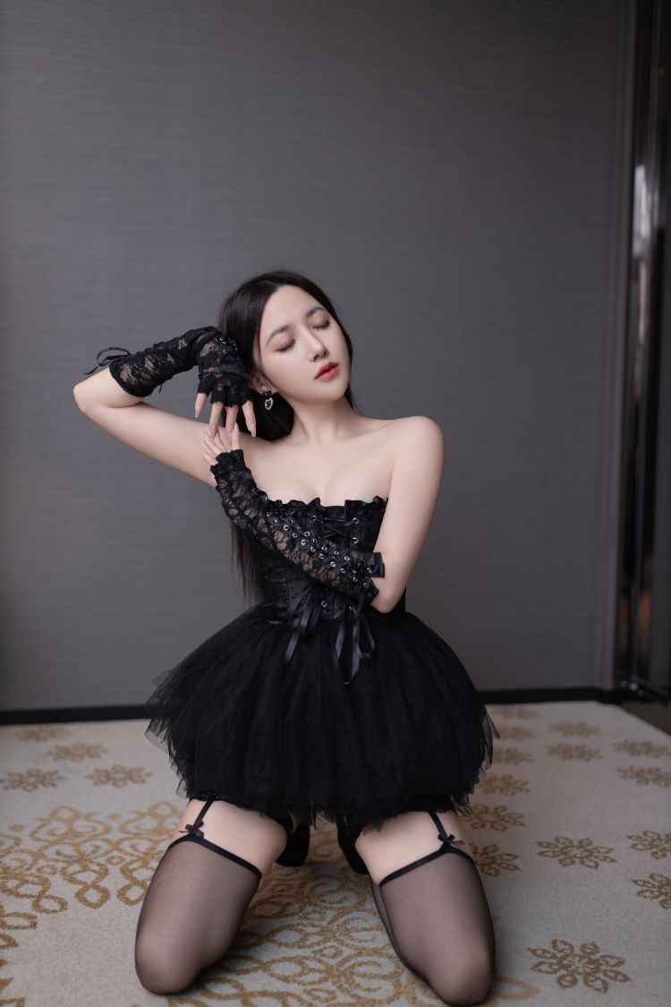 鱼子酱内部私购 NO.100 特别邀请写真 [135P-1.65GB]