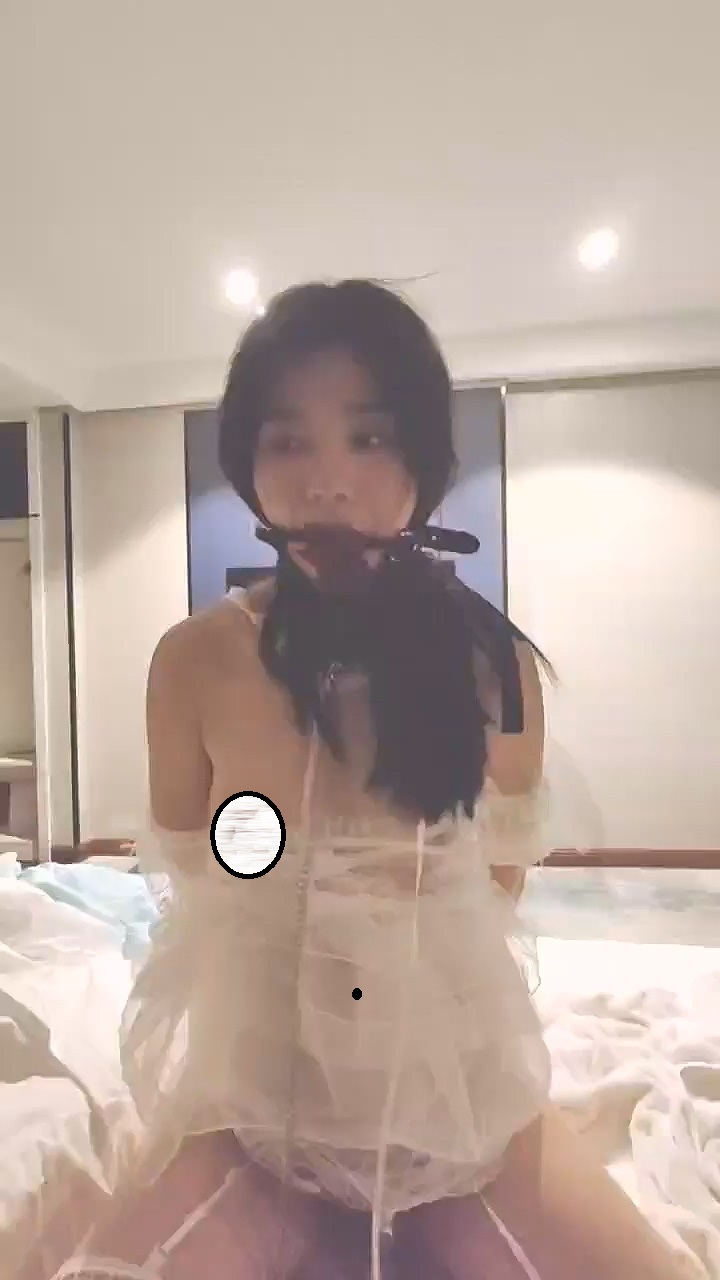 【4.10补】泄密流出❤️极品反差甜美多毛妹子被领导捆绑调教【905M】