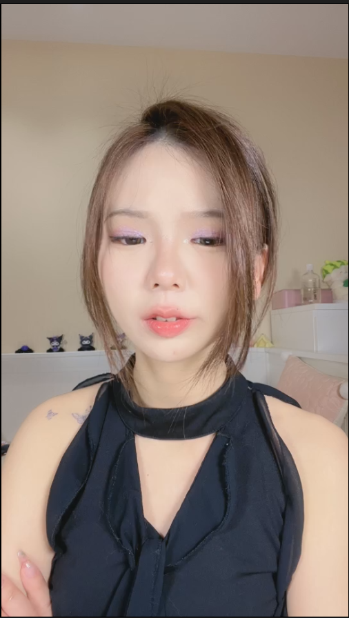 套路直播梨柚冰-红绿灯🚥长靴，盯射寸止榨精【1V】【545MB百度云】