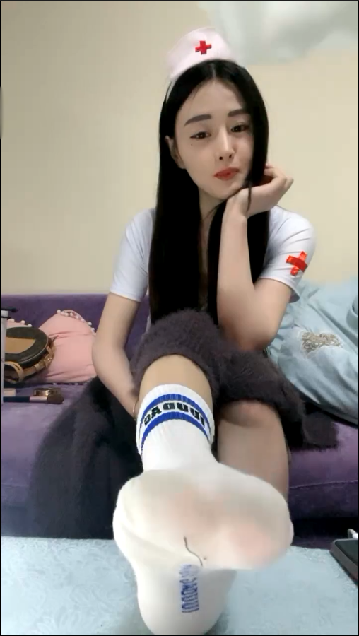 套路直播仙女殿下-女王计假装护士来康复治疗[珍藏版]【1V】【414MB百度云】