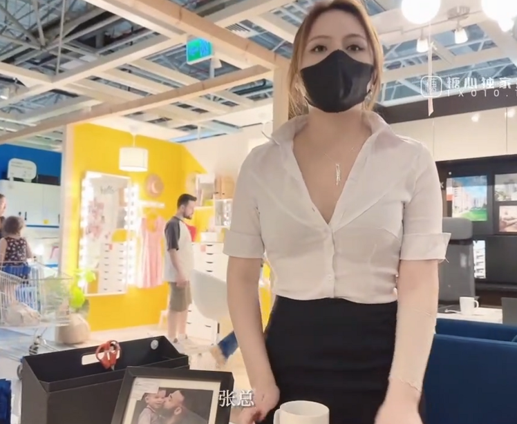 极品人气女神-美杜莎-新 宜家销售肉体换订单(1V,566M)