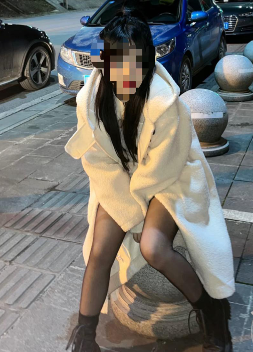 海角姐弟乱伦【我有个龙凤胎姐姐】今天终于如愿以偿和姐姐做爱了 因为偷拍被姐姐骂惨了差点以后就不和我玩了